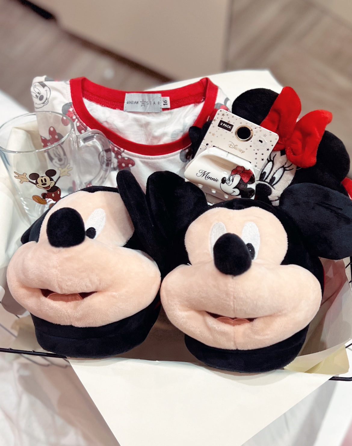 Mickey & Minnie Mouse Basket