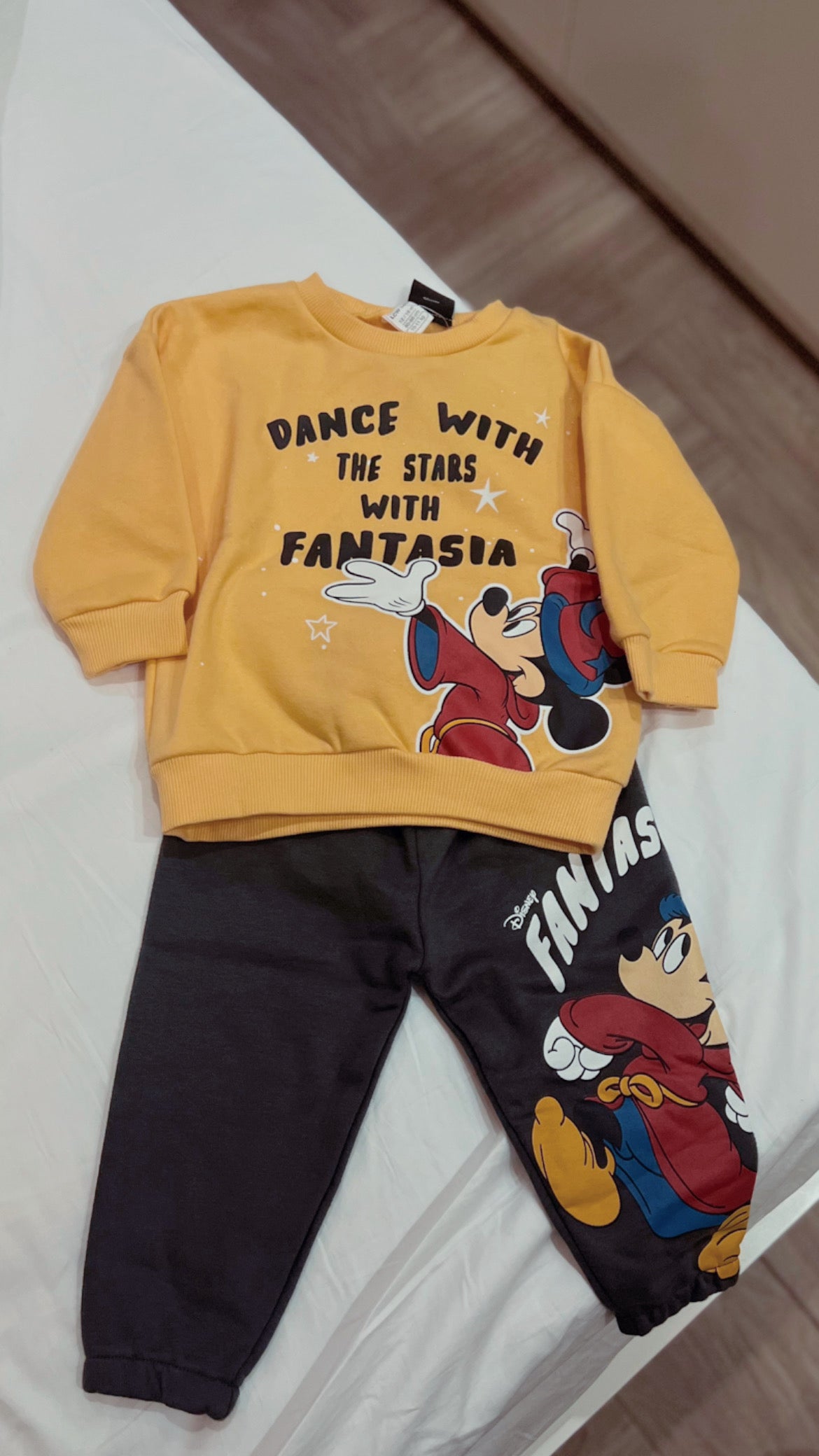 Mickey Mouse Baby Sweatshirt & Jogger